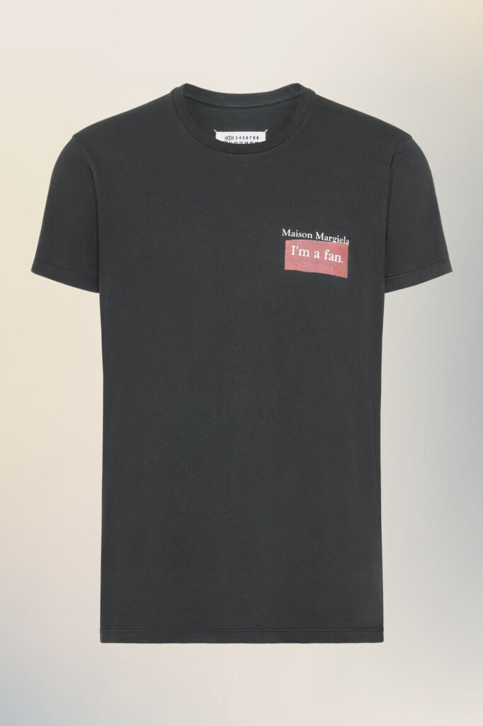 プリントロゴTシャツ