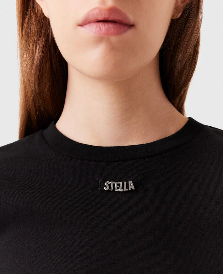 ロゴ チャーム Tシャツ
