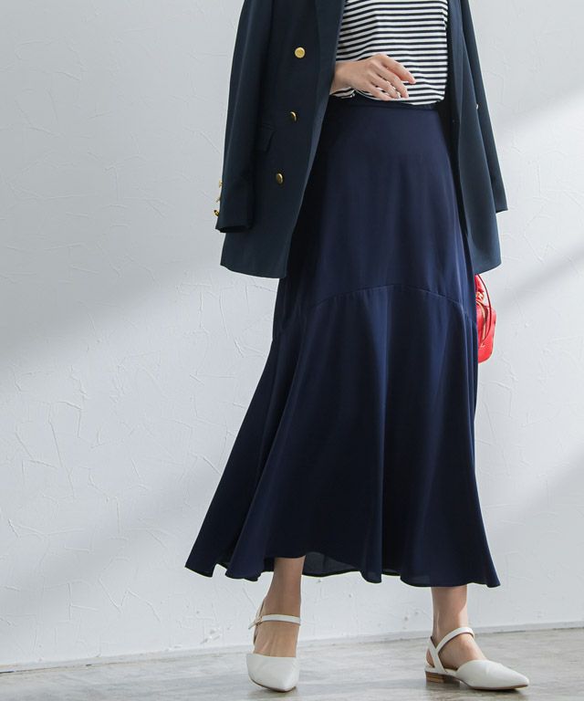 40代・50代に似合う美シルエットのマーメイドスカート