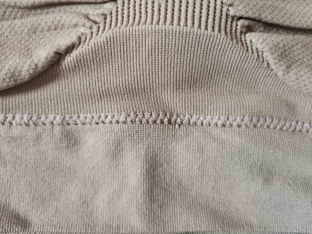 【レビュー】ジニエインテグレートブラを実際に試してみました。肌への優しさを追求した「縫製」