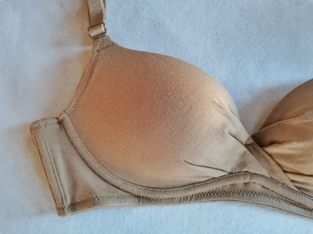 Tumugi ふっくらとろけるブラ　